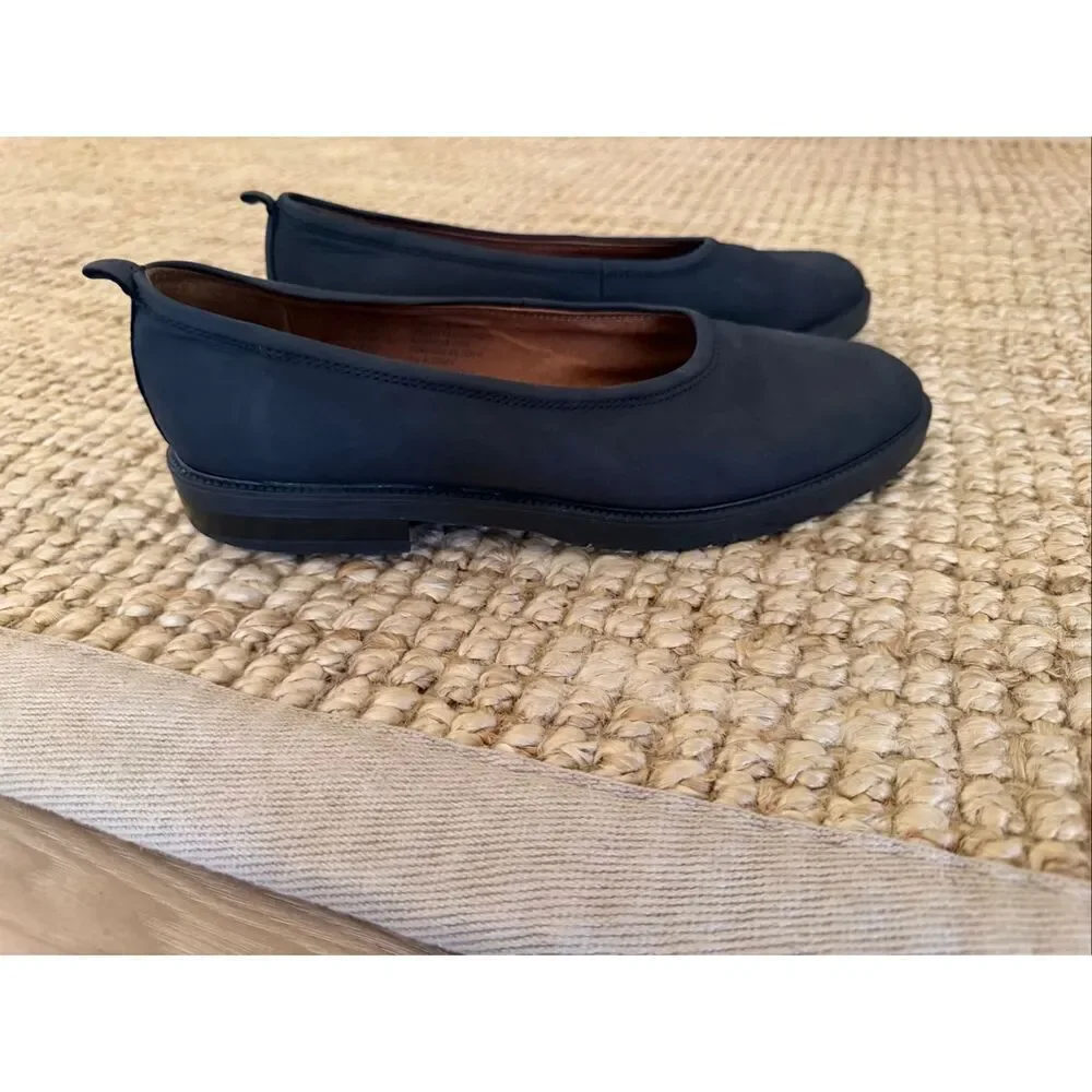 Eddie Bauer Black Nubuck Leather Flats Made in Italy Slip On Shoes Women 8N